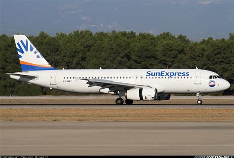 Airbus A320 232 Sunexpress Avion Express Aviation Photo 5803503