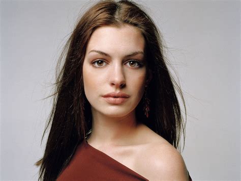 Anne Hathaway Hot Hot Wallpapers Choosing Best Hairstyles Zona