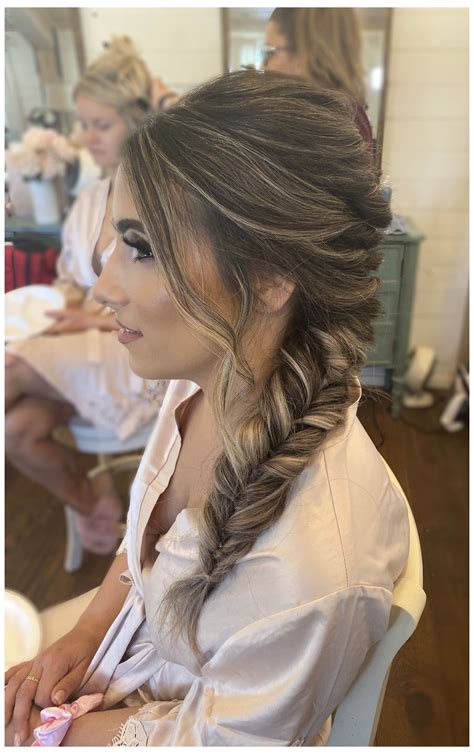 79 Stylish And Chic Bridesmaid Hair Down With Braid For Hair Ideas Best Wedding Hair For