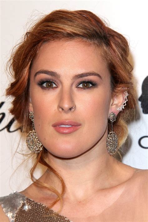 Rumer Willis Clothes And Outfits Steal Her Style