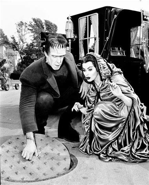 Herman And Lily Munster The Munsters Munsters Tv Show Herman Munster