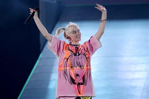 Wegen Diesem Bild Verliert Billie Eilish 100000 Follower Auf Instagram