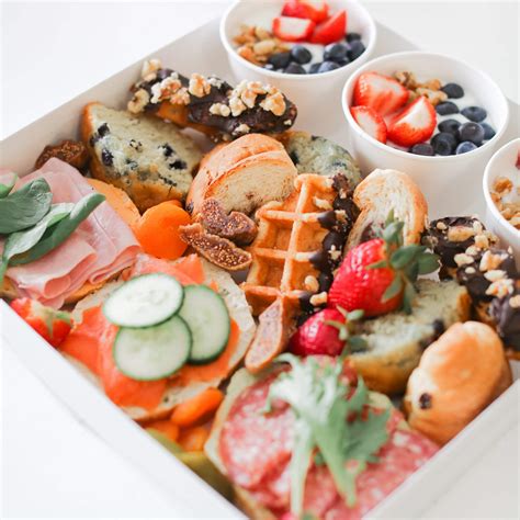 10 Best Catering Companies Selling Yummy Lunches For Delivery Toronto