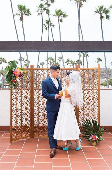 28 Mid Century Modern Wedding Backdrops And Altars Weddingomania