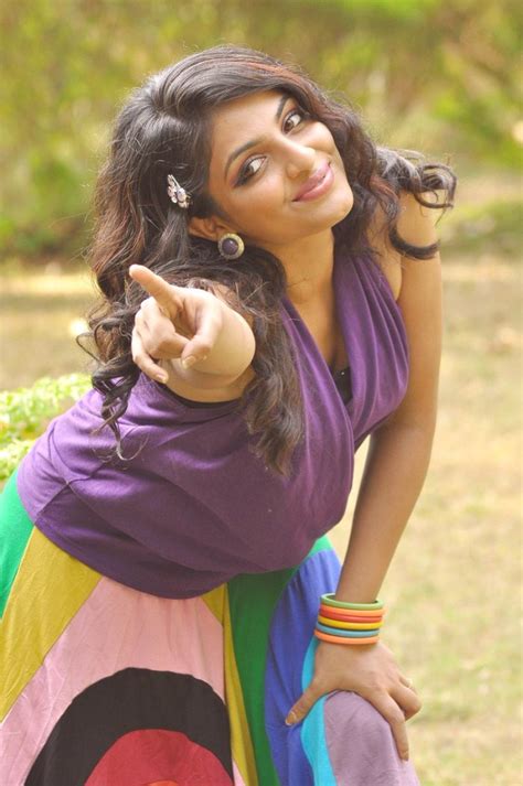 Mythili Malayalam New Actress Fan Photos Mythili Malayalam New