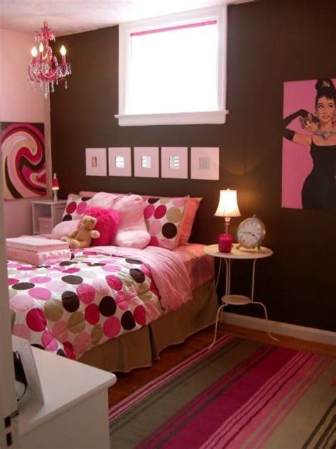 top 15 matching pink two colour combination for bedroom walls 2022