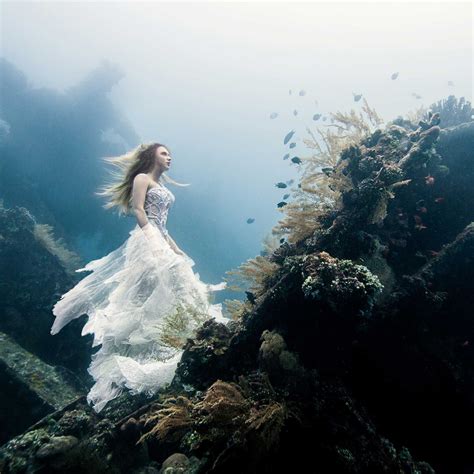 Underwater Lady Wedding Dress Underwater Photoshoot Underwater