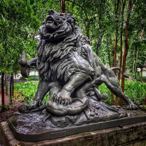 We also accept commission sculpture projects for memorials, portrait busts and more. Bronze Lion and Snake Sculpture for Outdoor Garden Decoration
