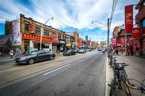 Best Shopping Areas In Toronto Where To Shop In Toronto Go Guides