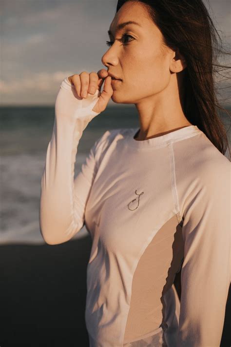 Easy Breezy Vented Spf Sun Shirts For Women By Women Performance Tops