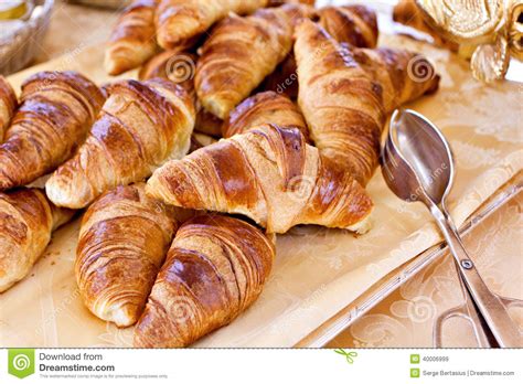 Ingredients makes two gorgeous loaves! Croissant Bread On Buffet Line Stock Image - Image of ...