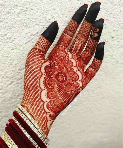 Light and dark shadows in the shaded mehndi designs look so appealing and striking, and it gives a different look as well. 100+ Latest Bridal Mehndi Designs 2021 Images ...