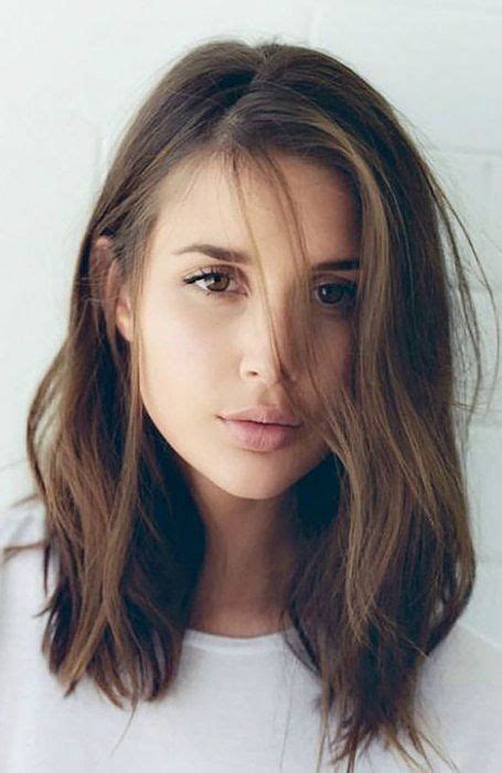 30 Best Shoulder Length Hairstyles And Haircuts For Women Frisur Langes