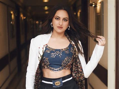 Birthday Special Every Time Sonakshi Sinha Was A True Dabangg On Twitter