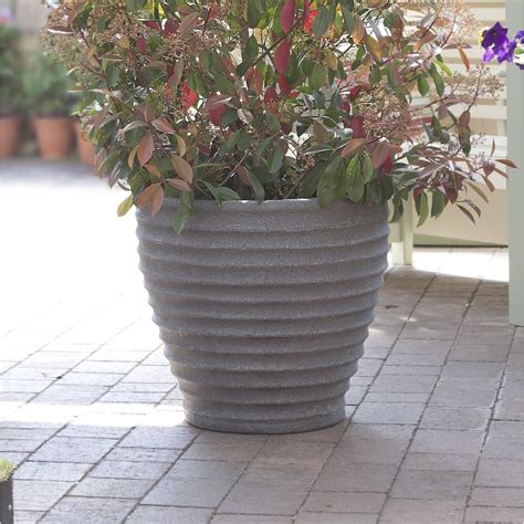 Accentuate your garden or patio with a selection of stylish planters. Buy Strata Moroccan Large Plastic Stylish Contemporary ...