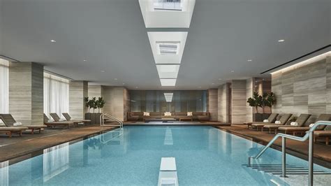 Toronto Hotel With Spa Pool And Fitness Amenities Four Seasons