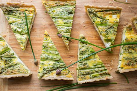 This Asparagus Goat Cheese Quiche Is The Most Delicious Thing You