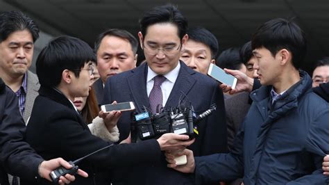 South Korean Court Refuses To Arrest Samsung Heir