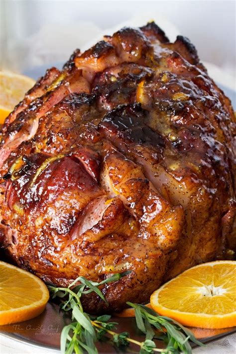 Get christmas dinner ideas for holiday main dishes, sides, desserts and drinks on bon appétit. Traditional English Christmas Dinner Ideas | Christmas ham ...