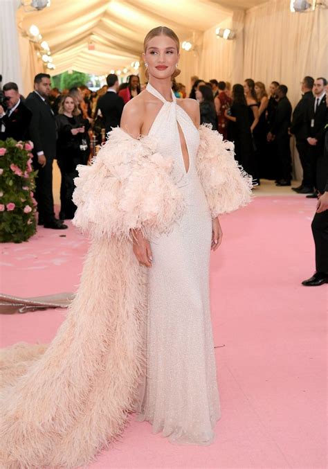 Every Single Met Gala 2019 Red Carpet Look Met Gala Dresses Met Gala