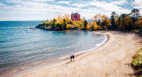 Marquette Michigan Year Round Outdoor Vacations On Lake Superior