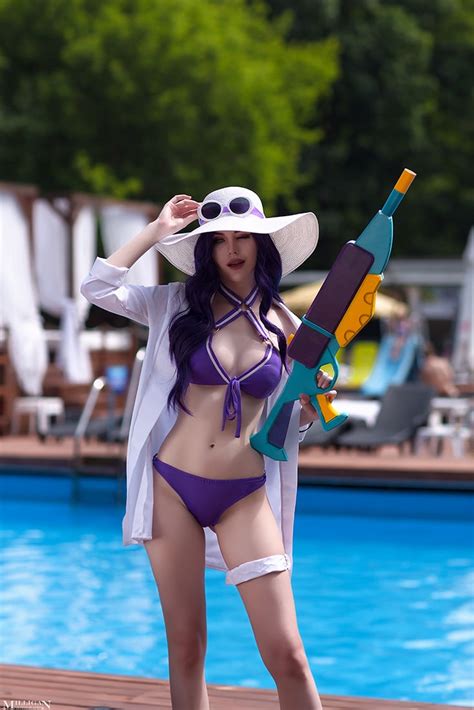 Pool Party Caitlyn From League Of Legends Sexy Cosplay By Vanskor Girl Freemmorpgtop