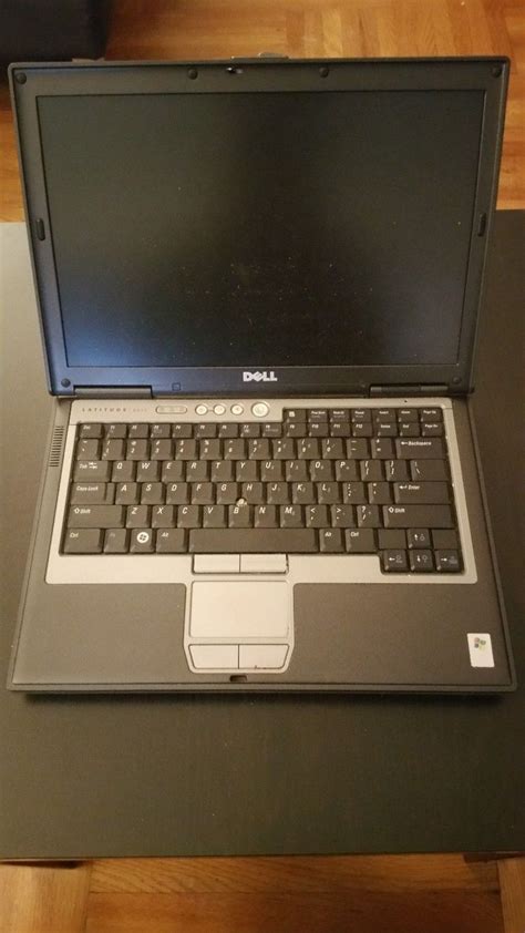 Dell Latitude D620 14in Intel Core 2 Duo 2ghz 2gb Notebooklaptop