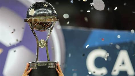 Conozca cómo quedaron los grupos de la copa sudamericana 2021 con equipos, calendario y fixture. Sudamericana 2021: Así jugarán los equipos colombianos - AS Colombia