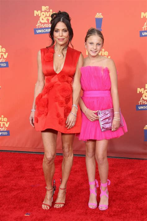 Rhony S Bethenny Frankel Poses In Rare Photo With Daughter Bryn