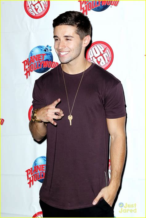 Youtube Rapper Jake Miller Causes Chaos At Planet Hollywood Drops
