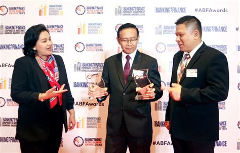 Top Bank Mandiri Raih Dua Penghargaan Abf Retail Banking Awards 2023