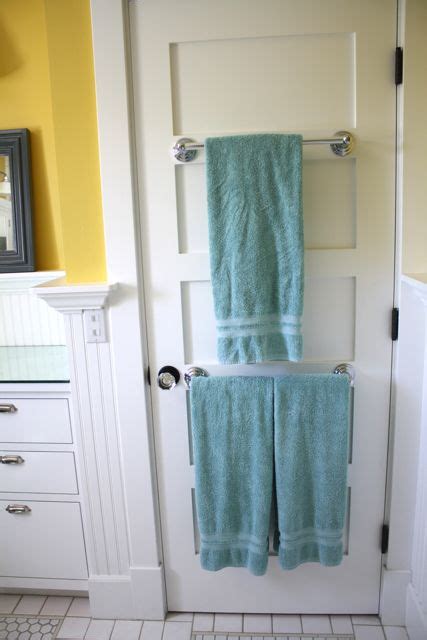 To help you find the perfect over the door towel rack, we continuously put forth the effort to update and expand our list of recommendable over the door. 7 More Ways to Get Organized Using Doors