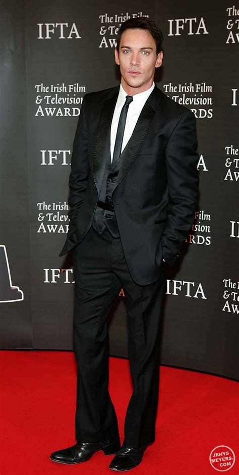 Irish Film And Television Awards 2010 Feb 21 Jonathan Rhys Meyers Photo 13665378 Fanpop