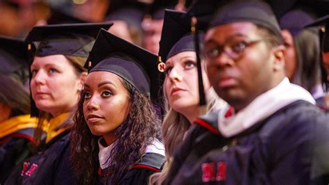 Dawes Encourages Grads To Be Engaged Continually Try Nebraska Today
