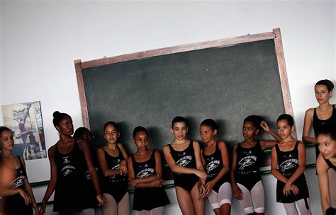 Дети из бразильских трущоб учатся балету Фоторепортаж Ридус