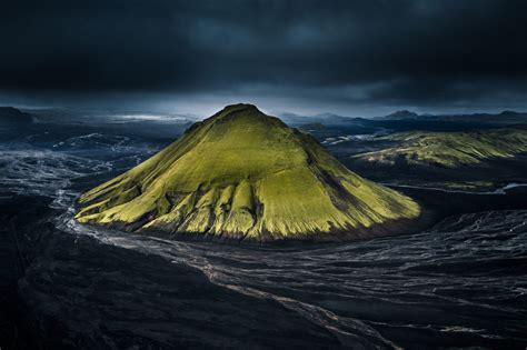 Mælifell Volcano Secret Treasures Of The Icelandic Highlands Buubble