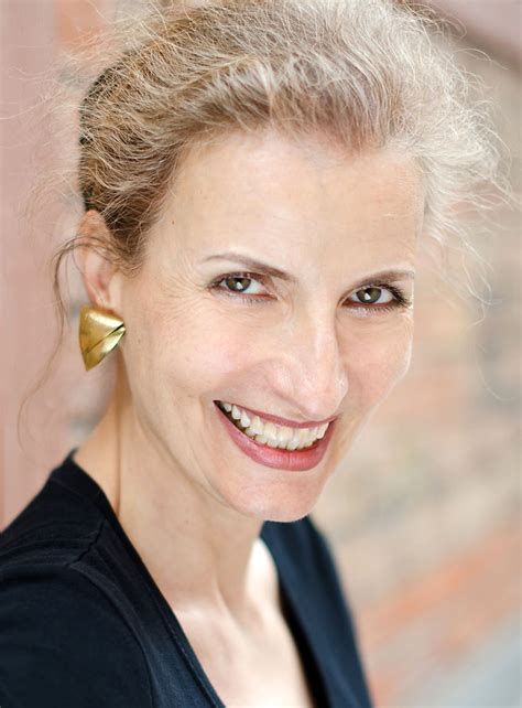 Karina humburg früher aus nordhorn in niedersachsen hat folgende schule besucht: Karin Kiurina, Schauspielerin, Hamburg | Crew United