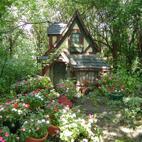 Pin By Ingrid Achamizo On Cottage Love Cottage In The Woods Fairy