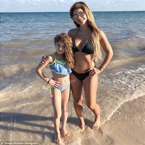 Bikini Clad Teresa Giudice 45 Hits Beach With Friends Daily Mail Online