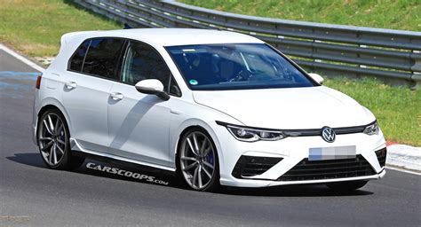 Golf gear price in malaysia february 2021. Undisguised 2021 VW Golf R Does Its Thing At The ...