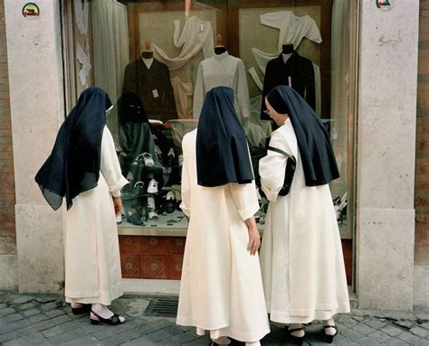 Nuns In Rome In 2021 Photographer Dolce Vita Italy