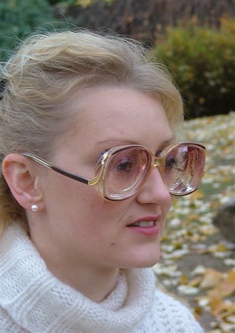 Another Great Photo Of This Sexy Girls With Glasses Wearing These Strong Vintage Drop Temple