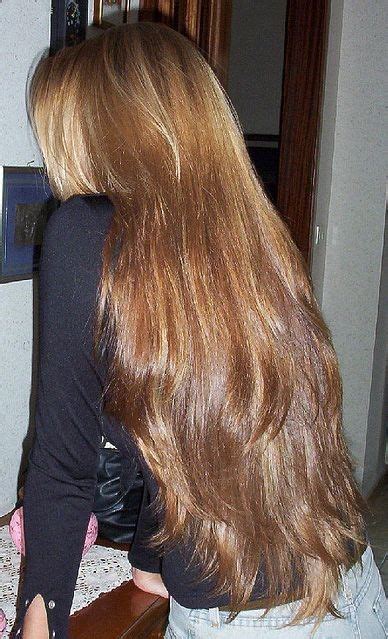 Girl With Long Wavy Hair Hairnbeautyz Idee Per Capelli Capelli