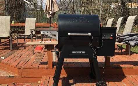 Traegers Ironwood 650 Smart Grill Will Turn You Into A Pitmaster Tom