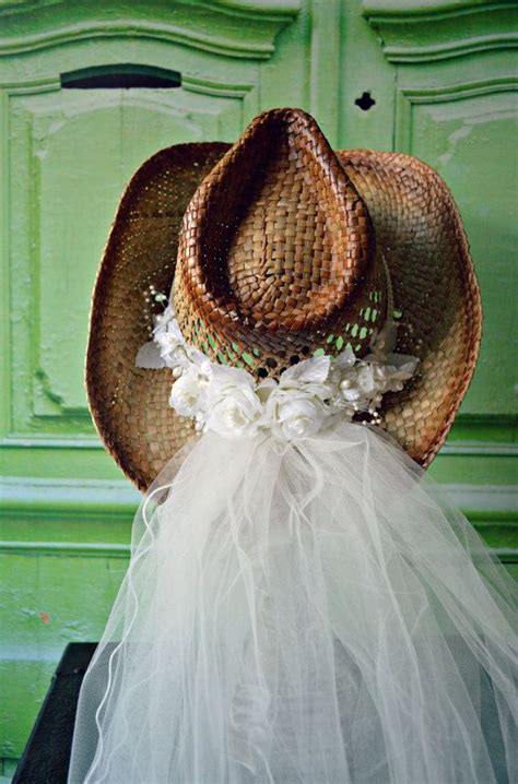 Ivory Cowgirl Hat And Veil Cowgirl Hat Western Bride Bride To Be