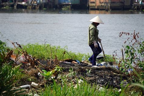 Ho Chi Minh City Vietnam Circa February 2020 Woman Burning Waste