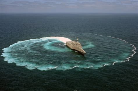 Uss Independence Littoral Combat Ship Lcs 2 In Pacific Ocean Global