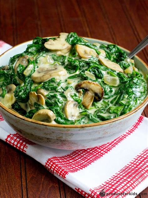 It's perfect, thank you martha! Creamed Spinach & Mushrooms | Recipe | Food recipes ...