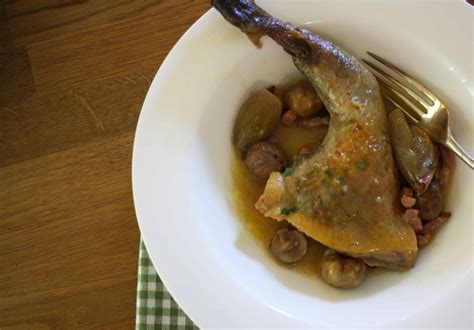 Guinea Fowl With Chestnuts And Bacon Chez Le Rêve Français