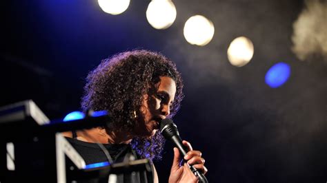 Interview Neneh Cherry On Her Broken Politics Album And Freedom